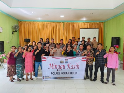 Binmas Polres Rohul Sambangi Gereja GPDL Sampaikan Pesan Pilkada Damai