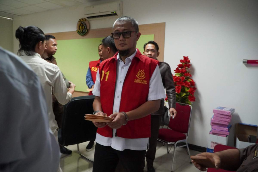 Penyidik Kejati Sumsel Tetapkan 3 Tersangka Kasus Gratifikasi di PUPR Banyuasin