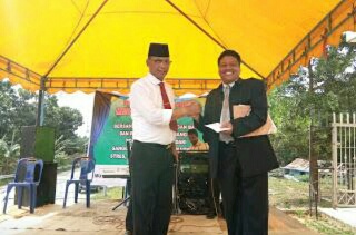 Masih Kurang Nyaman Liat Ruangan, Suyatno Niatkan Nyumbang Jutaan Rupiah Lagi