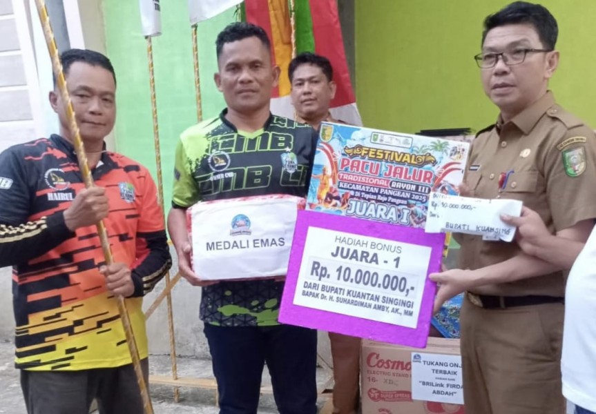 Juarai Tepian Rajo Pangean, Tuah Keramat Bukit Embun Inhu Hentikan Langkah  124 Jalur dari Kuansing