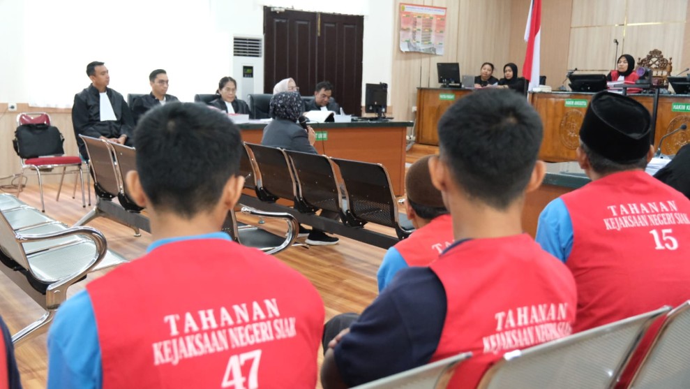 Paulina Makelar Disebut dalam Sidang, Bupati Afni: Jangan Jadi Anak Durhaka di Siak