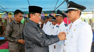Lantik 8 Kades di Pulau Burung, Bupati Inhil Pesan Untuk Amanah Jalankan Tugas
