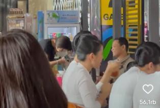 Dulunya Sempat Ribut, Nikita Sungkem ke Ustaz Das'ad Latif Disebut Keren Warganet