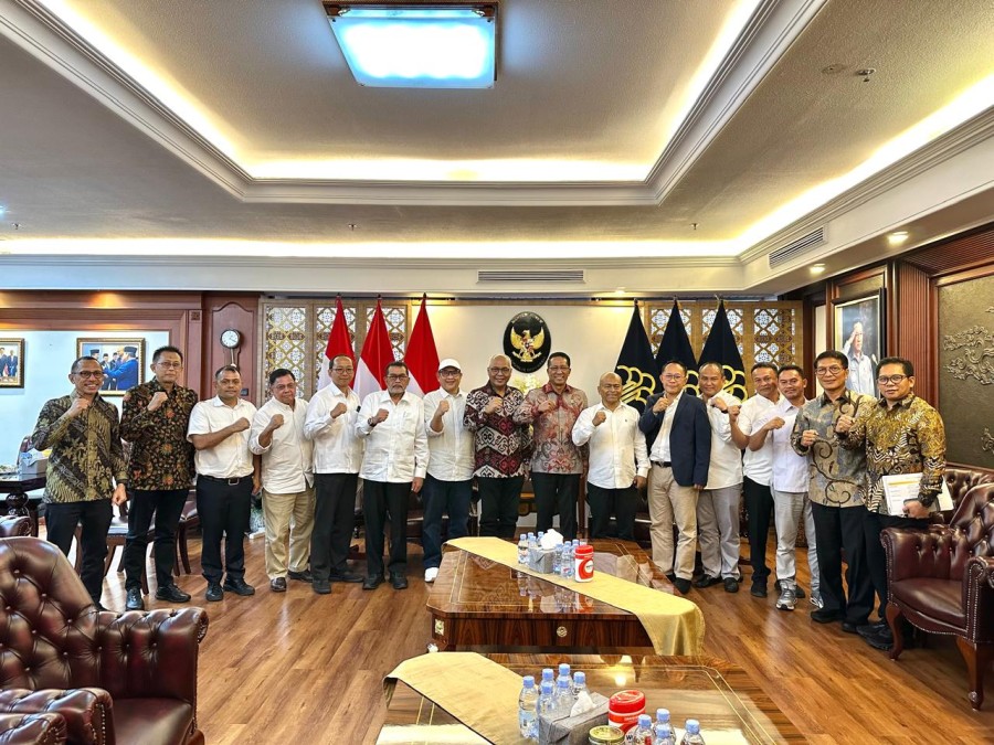 PWI Resmi Kembali Terdaftar di Kemenkum, Munir Ketum, Zulmansyah Sekjen