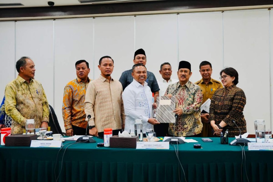 Gubri Wahid Bawa Usulan Strategis Ke Bappenas, Tawarkan Langkah Konkret Bangun Ekonomi dan Pembenahan Infrastruktur