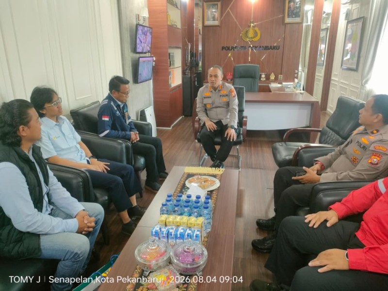 HUT ke-81 RI, Perkuat Sinergi dan Komunikasi PLN NP UP Tenayan Sambangi  Polresta Pekanbaru