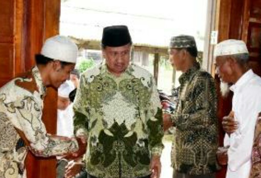 Wabup Inhil Apresiasi Semangat Masyarakat Desa Kulim Jaya 