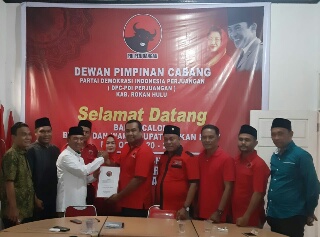 Last Minute, Hafith Syukri Sambangi Kantor PDIP Rohul