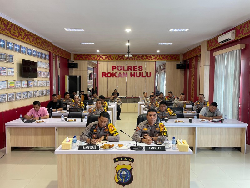 Melalui Zoom, Wakapolres Rohul Hadiri Arahan Astamaops Kapolri terkait Ops Mantap Praja LK 2024