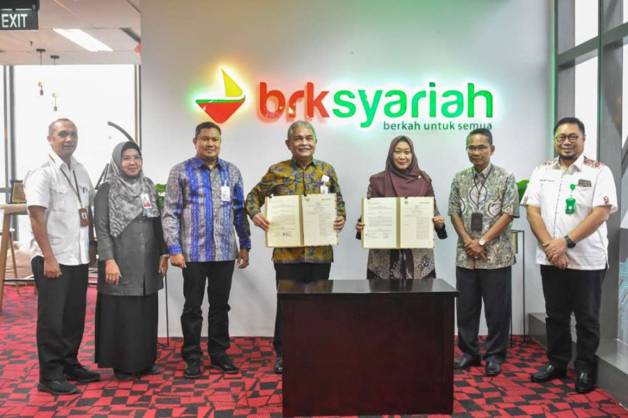 Universitas Riau bersama PKS dan BRK Syariah Teken MoU