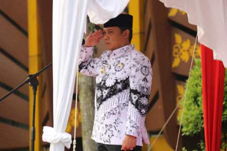 Peringati Hari Guru, Muflihun: Guru tidak Hanya Pendidik, Juga Orang Tua Bagi Anak-anak 