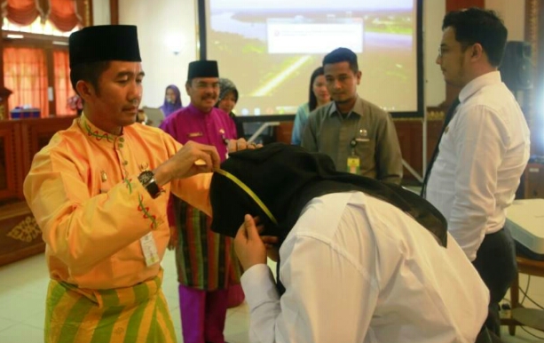 Asisten I Resmi Tutup Diklat Kepemimpinan Tingkat IV Angkatan III