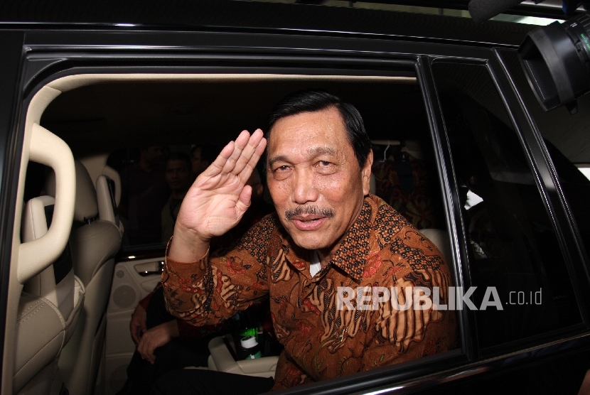 Amuk Amien Rais ke Luhut: Jangan mentang-mentang berkuasa