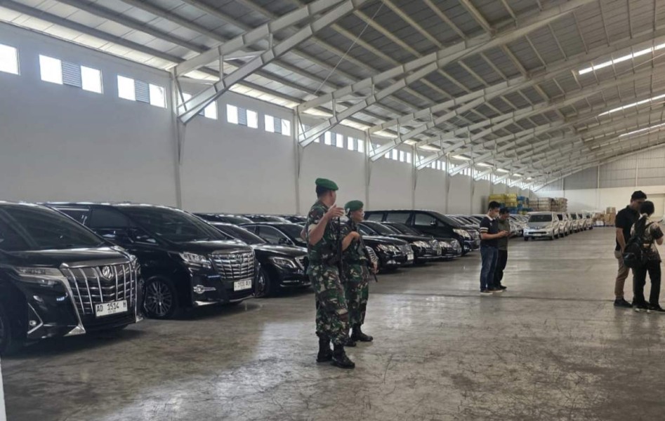 Ada Mobil Mewah, Puluhan Kendaraan Milik PT Sritex Kena Sita
