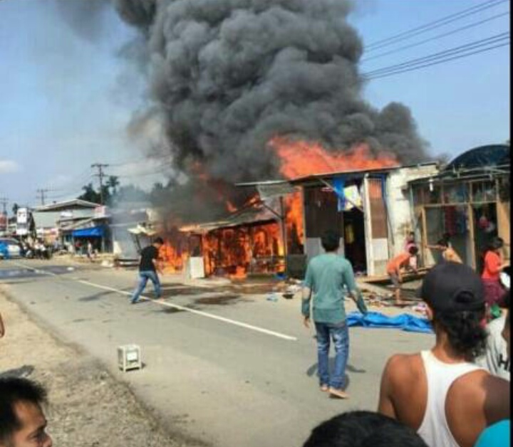 Diduga Arus Pendek, Satu Rumah Kontrakan Ludes Dilalap Api