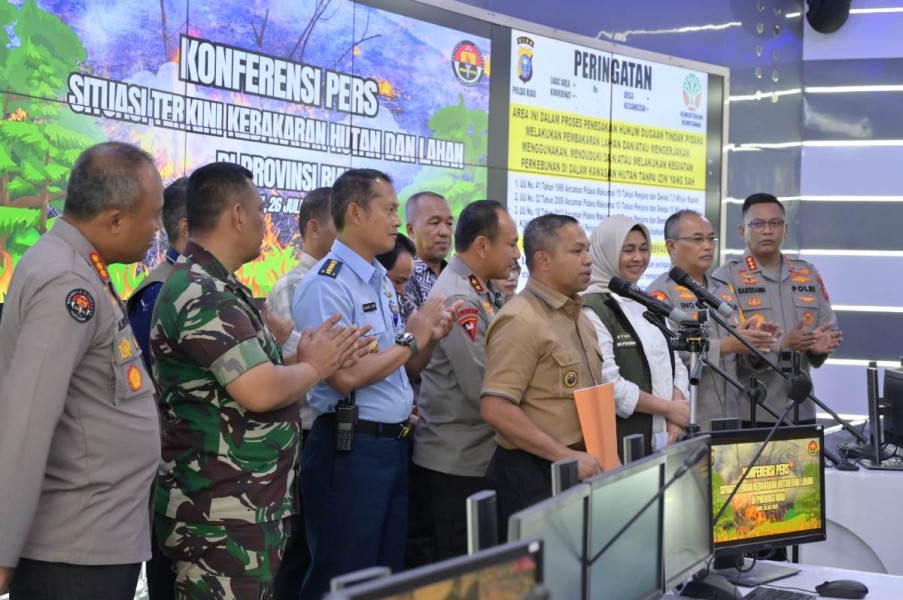 Titik Api Menurun Drastis di Riau, Gubri Wahid: Ini Kerja Keras Semua Pihak