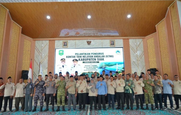 Lantik Pengurus KTNA Siak, Bupati Afni Tegaskan Pemda Siap Dampingi Petani dan Nelayan