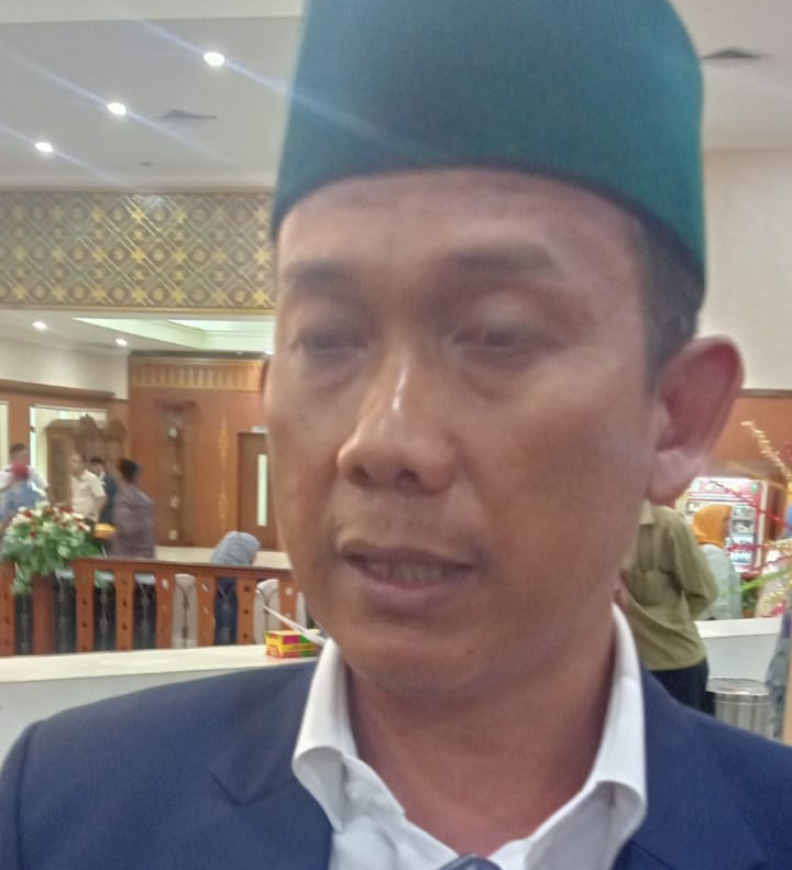 Masih Ada Negosiasi, Pembentukan Alat Kelengkapan Dewan DPRD Riau Belum Diputuskan