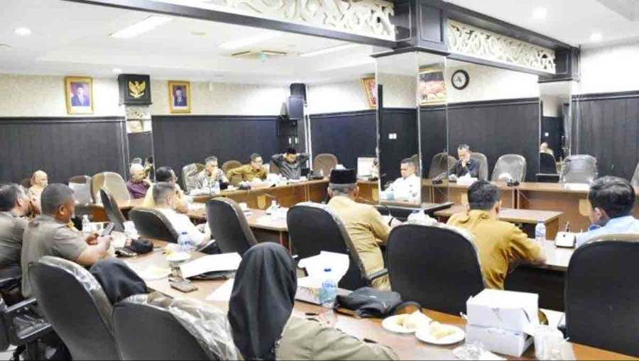 Komisi I DPRD Pekanbaru Bersama Bapemperda Siapkan Ranperda Inisiatif Jaringan Kabel