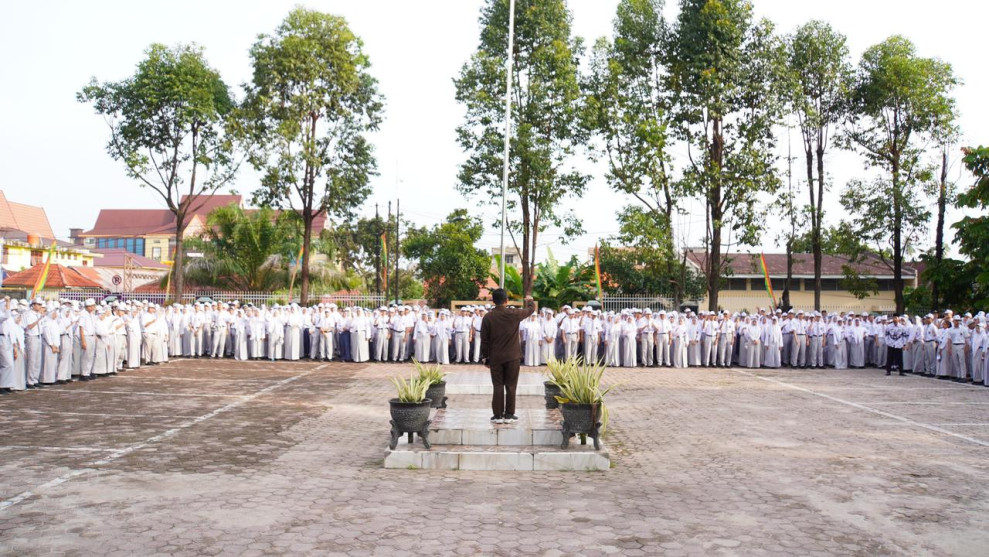 KPU Riau Gagas Gerakan Sosialisasi Serentak kepada Pemilih Pemula di SMA Sederajat se-Provinsi Riau