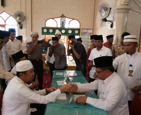 Masyarakat Percayakan UPZ Kecamatan Kelola Zakat