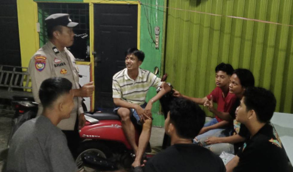 Polsek Tempuling Gelar Cooling System Malam Hari, Edukasi dan Ciptakan Suasana Harmonis Pasca Pilkada