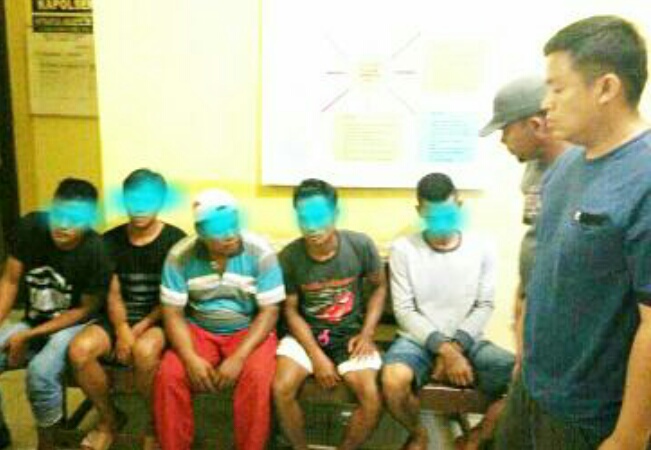 Reskrim Polsek Singingi Hilir Amankan 5 Pemuda Tersangka Pelaku Judi Song