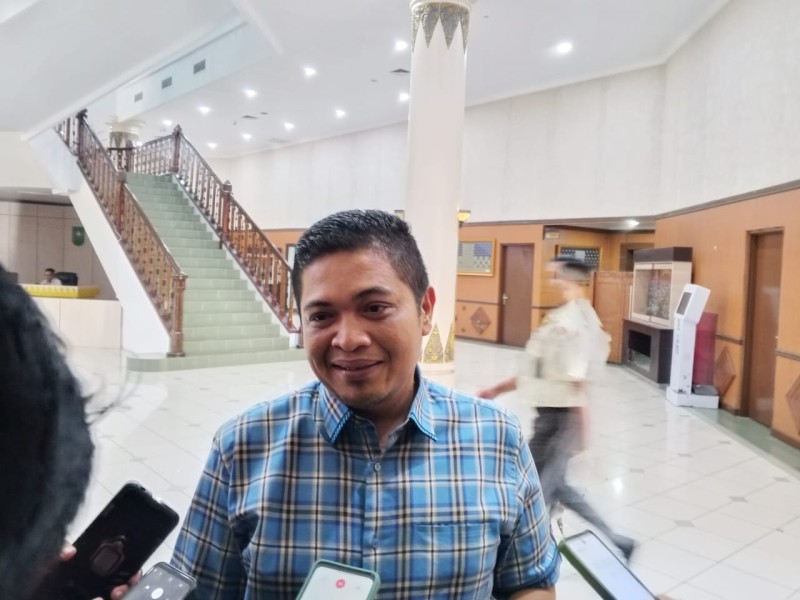 DPRD: Bebas KTP Pemilik Pertama Bayar Pajak di Jabar Bisa Jadi Bahan Evaluasi, Bapenda Riau Enggan Menanggapi