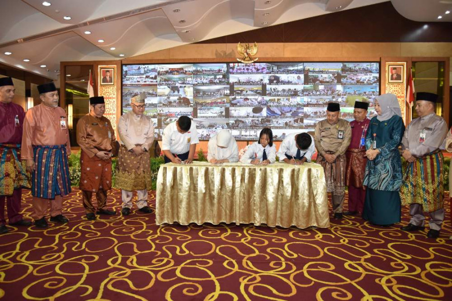 BRK Syariah Buka Secara Massal 11.400 Rekening Tabungan Simpel di Riau dan Kepri