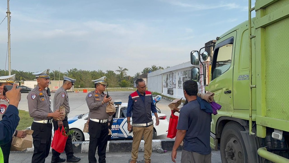 Pra Operasi Ketupat 2026, Ditlantas Polda Riau Sosialisasi Keselamatan di Tol Pekanbaru - Dumai