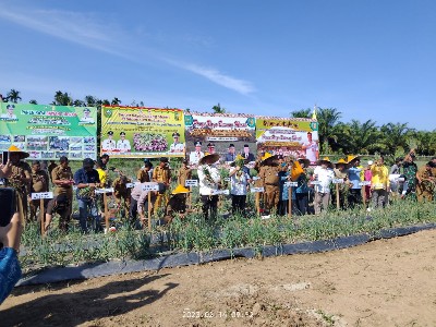 Gubernur  Syamsuar Apresiasi Kinerja Suhardiman, Jadikan Kuansing Garda Terdepan 'Riau Bertani dan Riau Bertuah'
