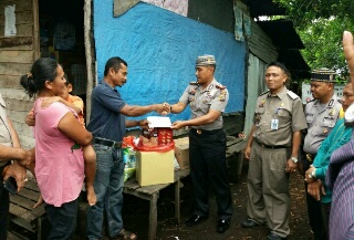 Team Polresta Pekanbaru Kunjungi Rumah Warga