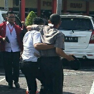 Polisi di Dumai Gerebek 5 Lokasi Pascaserangan Teroris Mapolda Riau