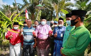 Bujang Kampung Permudah Warga Urus Administrasi Kependudukan