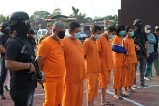 Kapolda Riau Beberkan Keberhasilan Memburu Pelaku Narkoba, Termasuk Video Nyabu yang Viral