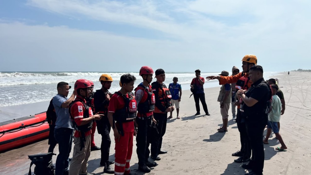 Anak 14 Tahun Tenggelam di Pantai Muaro Putuih Agam Sumbar, Operasi SAR Diterjunkan