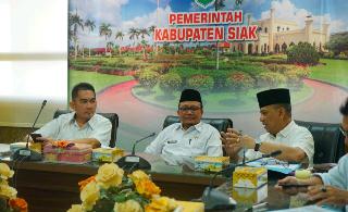 Rapat TPAKD Tingkat Provinsi Riau Sekda Arfan Sampaikan 3 Program Prioritas