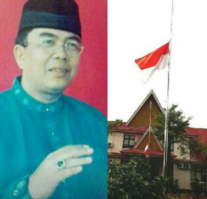 Naikan Bendera Setengah Tiang Sebagai Penghormatan Untuk Mantan Bupati H. Asrul Jafar