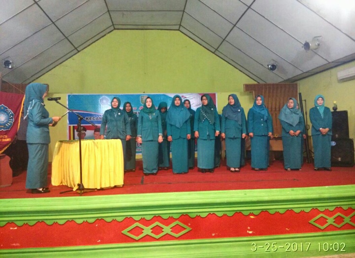 Ketua Tim Penggerak PKK Kuansing Lantik Tim Penggerak Kecamatan & Bunda Paud se Kuansing