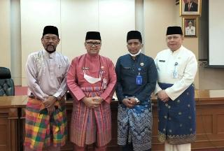 Pelantikan Pejabat Eselon di Pemrov Riau, Tiga Pejabat Disebut-sebut 'Gerbong' Pj Wako Pekanbaru Terdepak