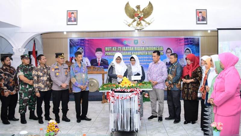 HUT Ke-72 IBI, Bupati Kasmarni: Optimalkan Peran untuk Pembangunan Bidang Kesehatan