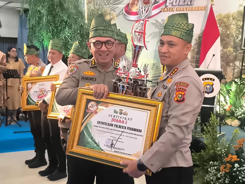 Kampung Tangguh Narkoba Jadi Andalan, Polresta Pekanbaru Sabet Tiga Penghargaan di HUT Bhayangkara