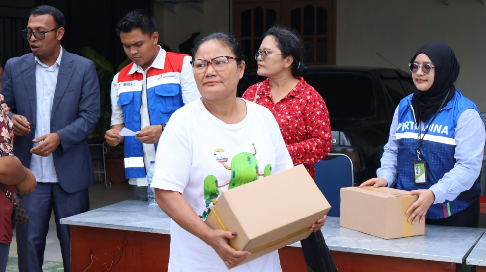 Sinergi PHR - Mitra Kerja Hadirkan Senyum Warga Lewat Pasar Murah