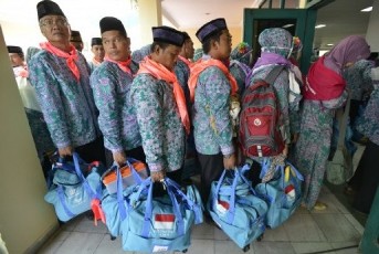 Keberangkatan Haji Gelombang Pertama 6 Agustus 2017