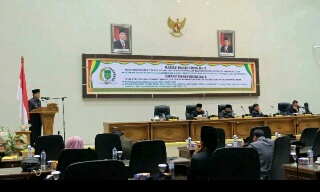 Bupati Inhil Sampaikan Penjelasan Perubahan Perda Tentang RPJMD Tahun 2013-2018