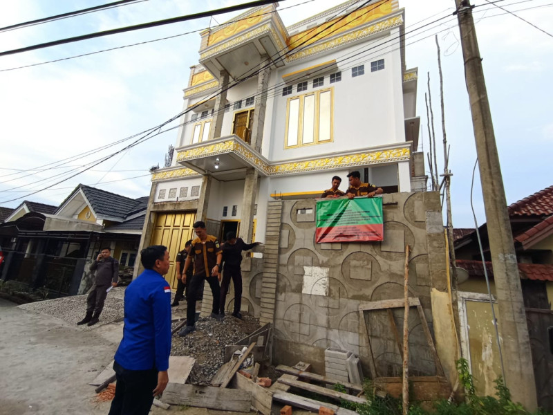 Kejati Sumsel Sita Aset Milik Tersangka Kasus Tipikor Internet Desa