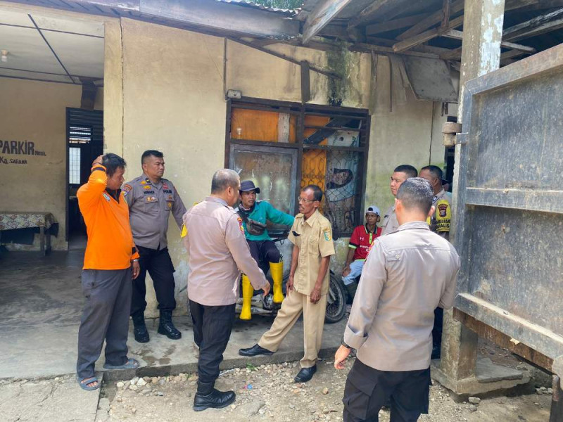 Kasat Binmas Polres Kuansing Edukasi Masyarakat Sosialisasi Pilkada Damai 2024