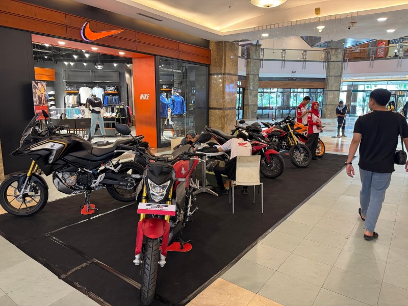 Capella Honda Kembali Tampilkan Motor Sport Honda