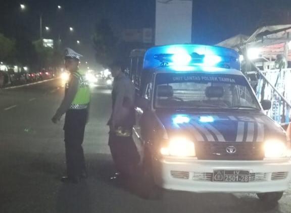 Akibat Jalan Berlobang di Jalan HR Soebrantas, Pengendara Motor  di Pekanbaru Meninggal Dunia