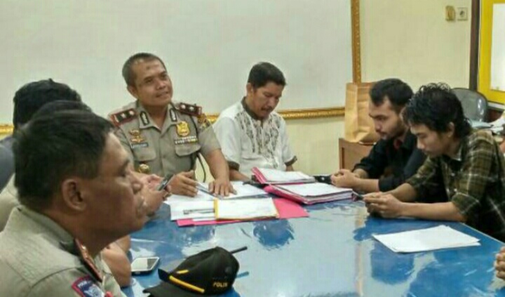 Lantaran Kecewa, Aliansi Kader HMI Cabang Ciputat Gerudug Mapolsek Polsek Ciputat